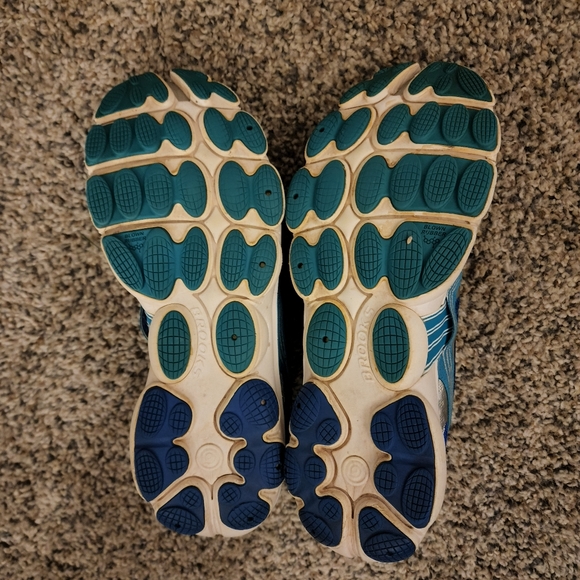 Brooks Pure Flow - Size 10 - Picture 8 of 9